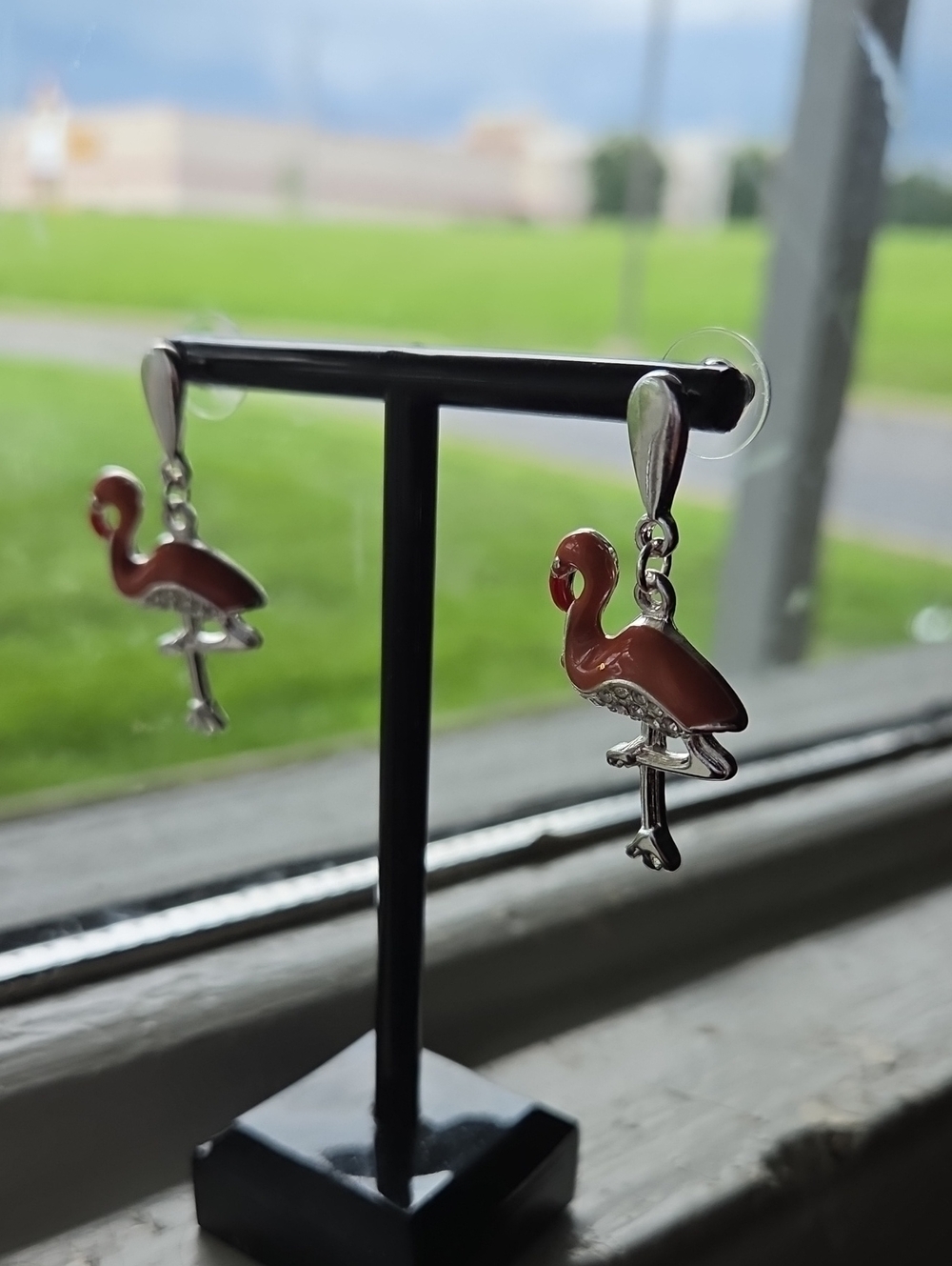 Periwinkle By Barlow Enamel Pink Flamingo Earrings. NWT.
